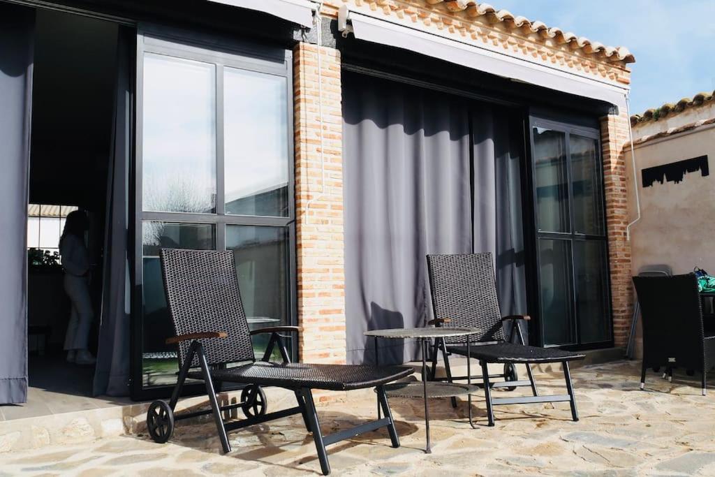 Mandres. Casa Con Jardin Y Piscina. Proximo A Puy Du Fou. Apartment