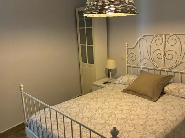 Mandres. Casa Con Jardin Y Piscina. Proximo A Puy Du Fou. Apartment