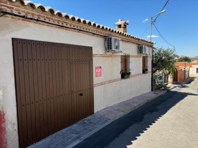 Mandres. Casa Con Jardin Y Piscina. Proximo A Puy Du Fou. * Totanes